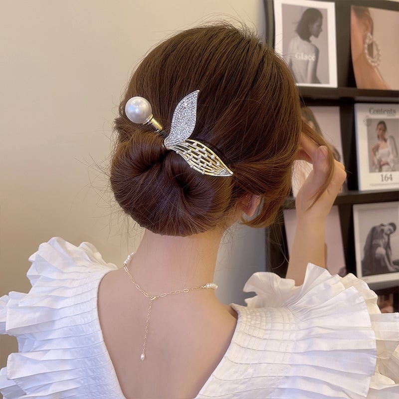 Barrette à cheveux avec fleur en strass
