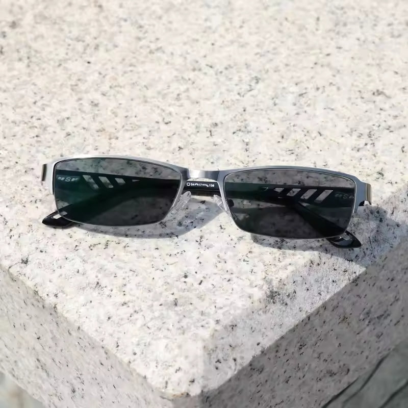 Titanium X® – lunettes de lecture multifocales photochromiques en titane